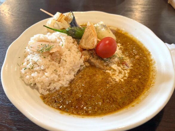 21種のスパイスを使ったカレー 二十一味家